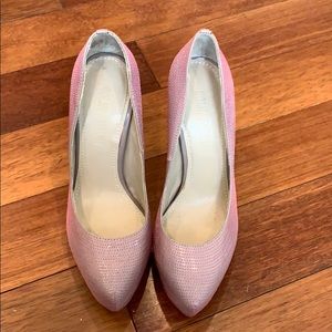 Colin Stuart pink pumps size 7